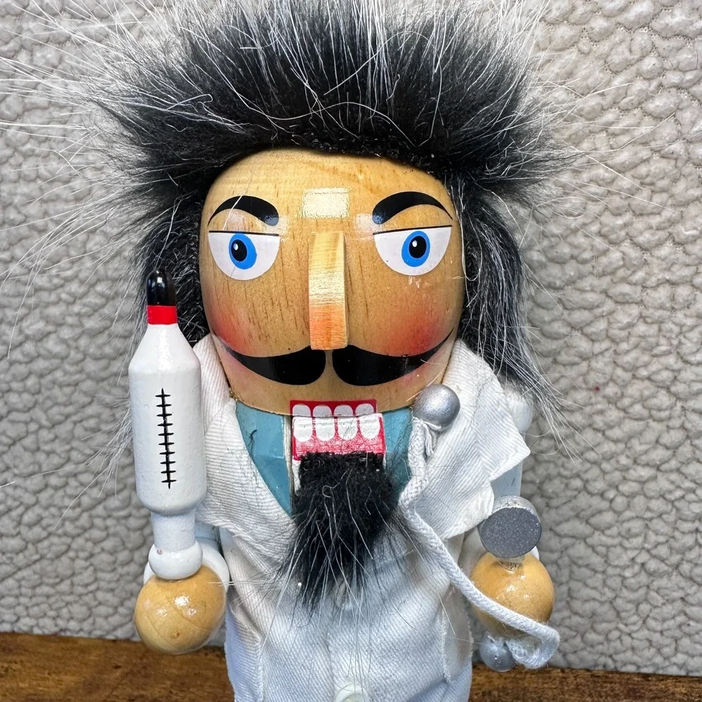 Medical‎ Doctor Stethoscope Wooden Christmas Nutcracker 9